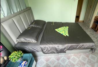 Jatuporn A1 allows 18 year olds to book a room