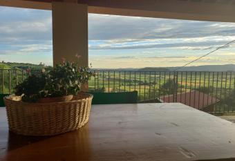 Alloggio La Veduta has Balcony rooms