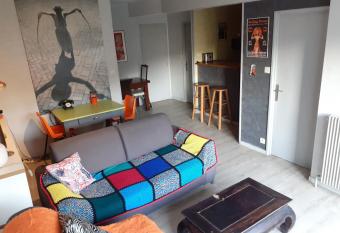 Appartement centre-ville Rennes has Balcony rooms