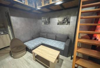 NSM Studio Apartman allows 18 year olds to book a room