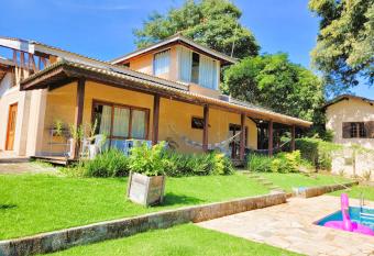 Casa de Campo Bem Arejada has Smoking/Balcony rooms