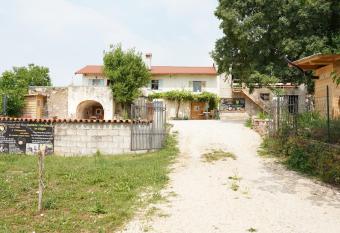 Villa Gourmet&Meer allows 18 year olds to book a room