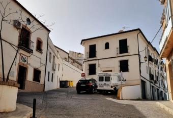 Casa Hidalgo has Balcony rooms