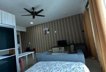 Green hub BY SM HUB allows 18 year olds to book a room