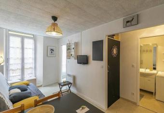 Appartement Mendietxea Cauterets hypercentre 2/4pers has Balcony rooms