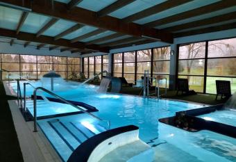 Oca Palacio De La Llorea Hotel & Spa allows 18 year olds to book a room