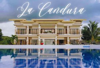 La Candura has Balcony rooms