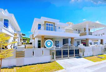 Forest Reserve   s House has Balcony rooms