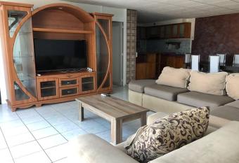 Magnifique F3 tout   quip   has Balcony rooms