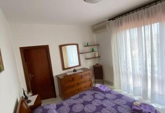 Casa Anna has Balcony rooms