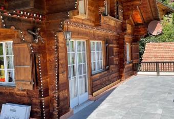 Chalet Kuckuk has Balcony rooms