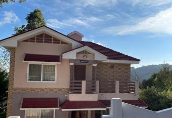 Mount crest 3bhk has Balcony rooms