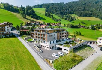 Das Lenz by Inncomer has Balcony rooms