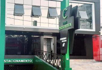 HOTEL CUCA FRESCA - COTIA has Balcony rooms