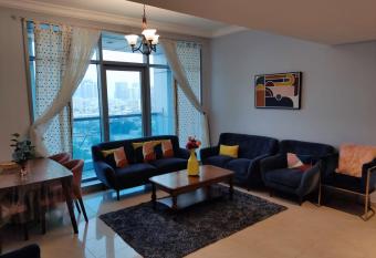 Walk to the Beach, Charming 3-Bedroom Home in Ajman Corniche Residences has rooms with a private hot tub