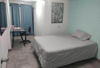 Beautiful House in Miramonte allows 18 year olds to book a room