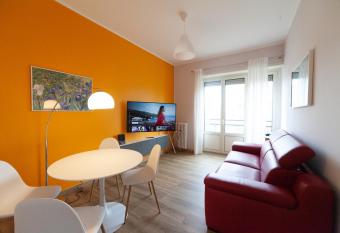 Casa Margherita allows 18 year olds to book a room