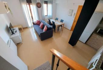 Aromas del Jiloca has Balcony rooms