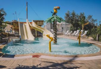 Hotel Alba Seleqtta has Balcony rooms