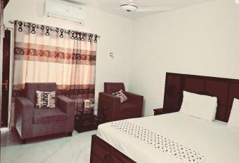 Capital Lodge Clifton allows 18 year olds to book a room