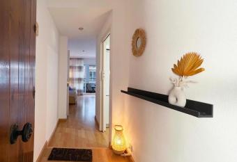 Hauzify I Apartament Can Reig has Balcony rooms