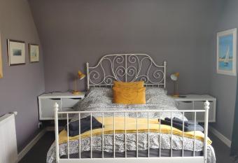 Chilowen allows 18 year olds to book a room