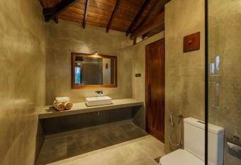 Kiss Blossom has Smoking rooms