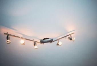 Private room 5min from Downtown Indianapolis has Balcony rooms