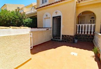 BUNGALOW 190 PLANTA ALTA GRAN ALACANT has Balcony rooms