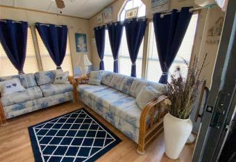 (null) allows 18 year olds to book a room