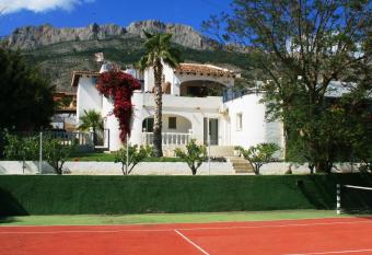 Luxury Villa with private tennis court near golf course has Balcony rooms