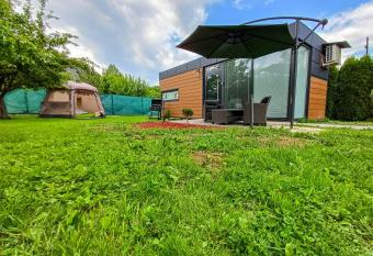 Kr    ovsk   park, Vrbov 65, 059 72 has Balcony rooms