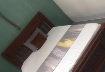 saza adventures allows 18 year olds to book a room