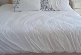 Cle   s by seaside has Balcony rooms