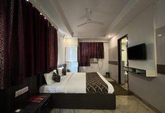 Hotel Taj Galaxy has Balcony rooms