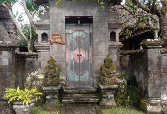 Villa Adhi Rajasa has Smoking rooms