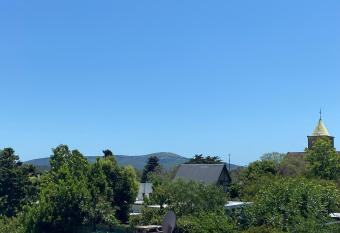 Rustik allows 18 year olds to book a room