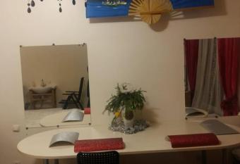 TANGO VILLA allows 18 year olds to book a room