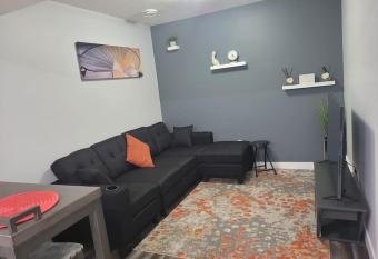 Pleasant 1 bedroom apartment allows 18 year olds to book a room