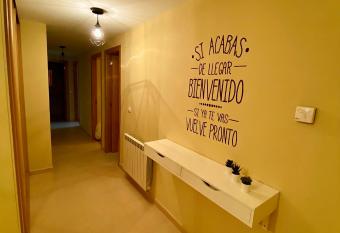 TuristHome Greco has Balcony rooms