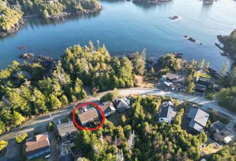 Suite and Simple has Balcony rooms