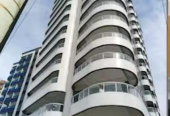 Apartamento aconchegante, frente praia, vista linda has Balcony rooms