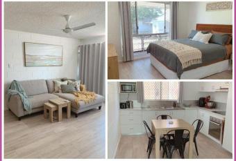 Walk to the water on Mitchell Street has Balcony rooms