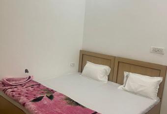 Rishikesh Home Stay has Smoking/Balcony rooms