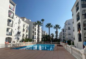 Amazing Seaside Apartment - San Luis de Sabinillas has Balcony rooms