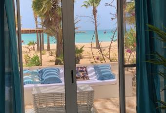 Sol y Mar Elegant House #26 has Balcony rooms