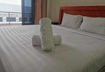 Goh Residence samui has Balcony rooms