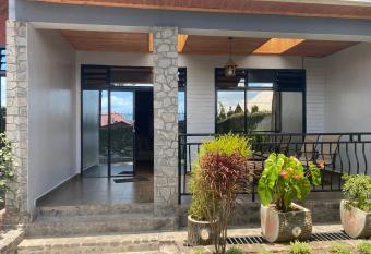 Colin homestay allows 18 year olds to book a room