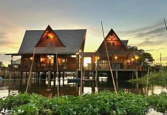 RuenKijja has Balcony rooms