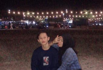 Chairul ridho allows 18 year olds to book a room